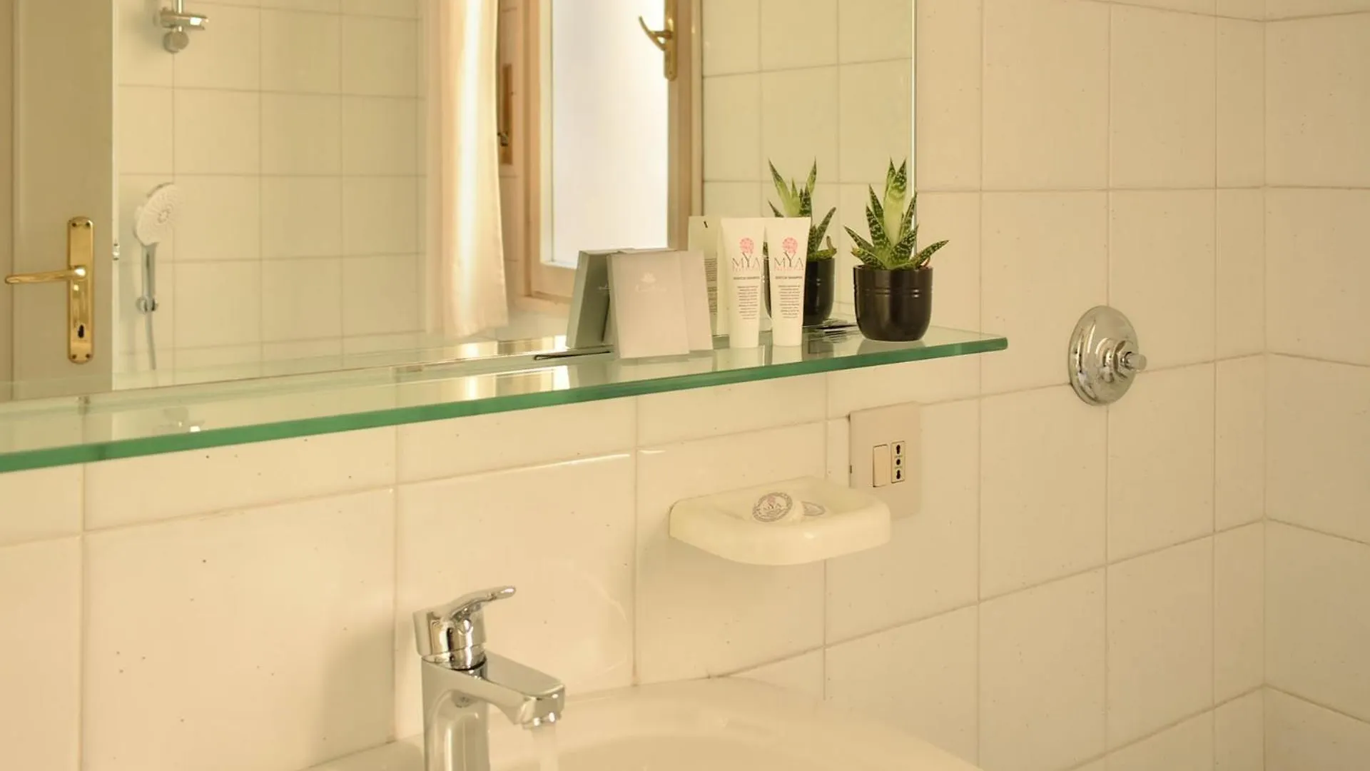 Riviera Mugnai Padova Apartment